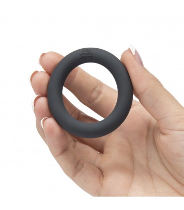 CINQUANTE NUANCES A PERFECT O BAGUE D'AMOUR EN SILICONE