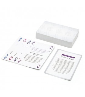 CINQUANTA SFUMATURE GIOCA UN GIOCO DI CARTE SPORCO CON PARLATE BENE